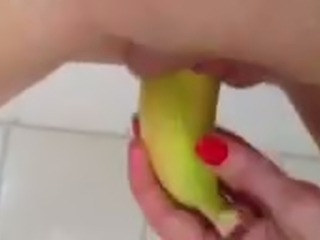 My Wife goes Bananas