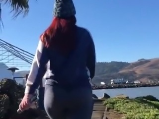 amberdawnxxx milf ass walking slo mo public