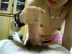 Amateur Asian massage parlor handjob