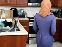 Beautiful hijab girl steal some money from her boss