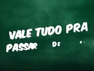 Giving ass to pass the year - Os Sacanas Filminho