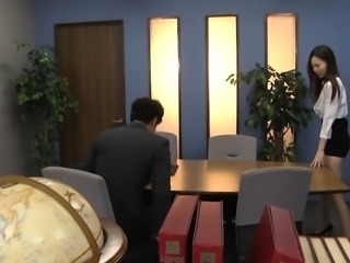 Misaki Yoshimura is the office slut and wants co-workers