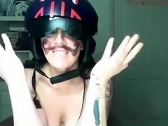 Leann amateur beautiful brunette with big boobs
