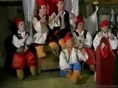 Snow White Loves The 7 Midgets  midget dwarf cumshots swallow