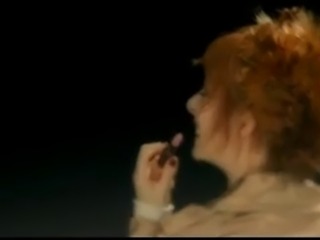 Mylene Farmer - L&amp;#039;amour N&amp;#039;est Rien