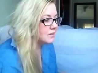 Blonde BBW rubs out a squirting orgasm