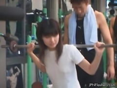 Horny public gym workout with a see