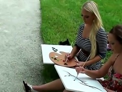 Hayden Winters and Molly Cavalli look on each others pussies while painting on the backyard