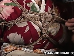Japanese MILF in kimono gets tied up