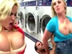 CFNM mature jumps in guys cock at the laundry room