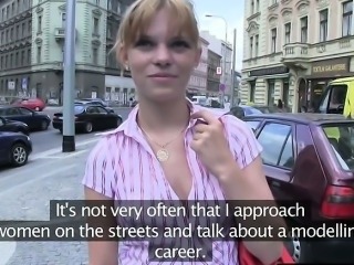 Czech amateur babe fucking in public