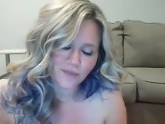 horniesthousewife cam pantystuffing butt plug squirting