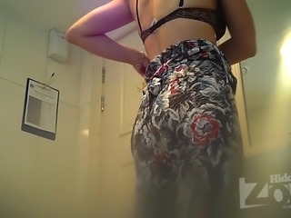 Girl with beautiful bottom filmed by spy cam in the toilet.