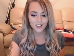 Very Hot Blonde Loves Masturbating on Cam