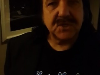 Ron Jeremy greets Sparky and xHamster