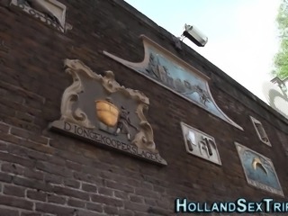 Teen hooker gets oral sex
