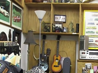 Cocksucking pawnshop amateur gives head