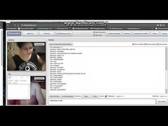 Gordel&iacute_cia tatuada no Chatroulette mostrando peit&otilde_es