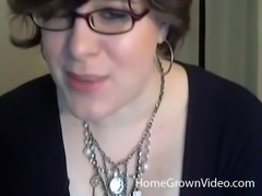 Naughty talking webcam BBW bares her tits and plays with her cunt