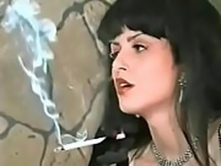 Colight Callie 164s Smoking Long Cigarettes 1