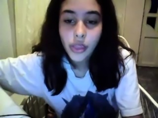teen adalovelacex flashing boobs on live webcam