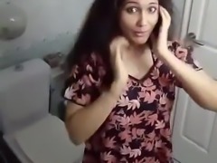 Indian milf showing her body to her bf
