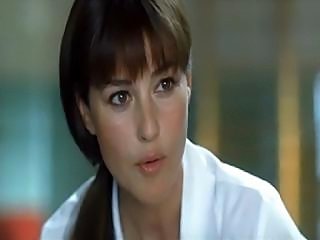 Monica Bellucci - Manuale DAmore2