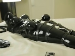 Full latex body - bound and vibrated